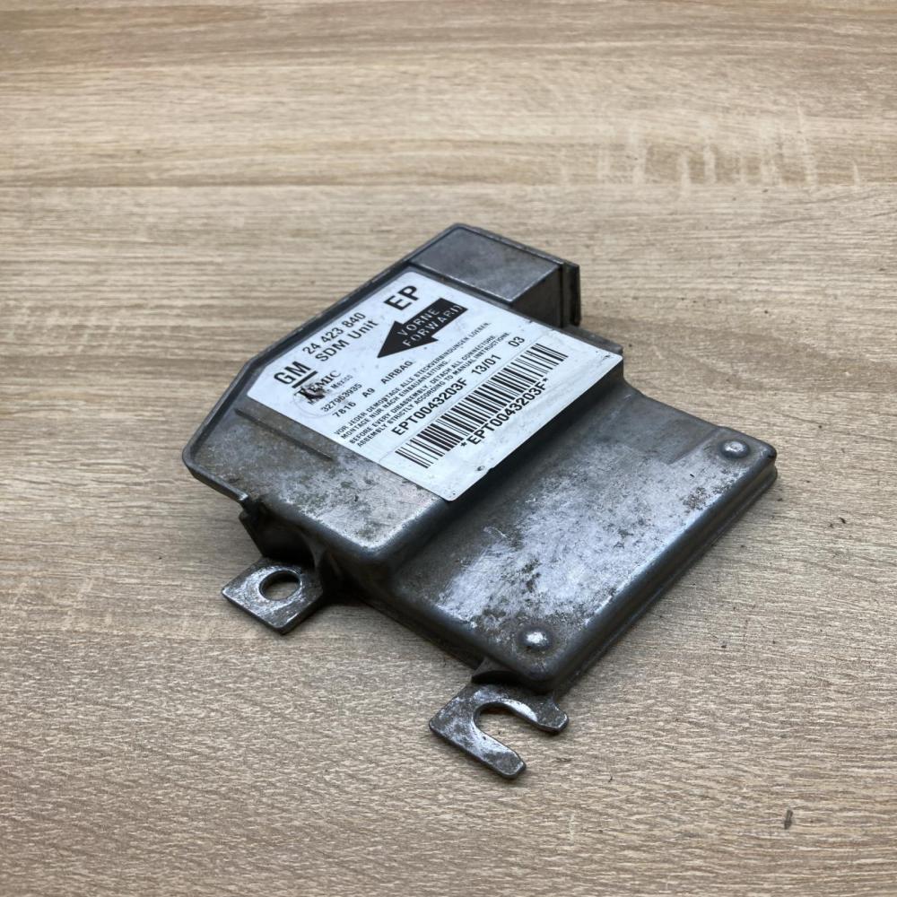 24423840   Airbag control unit/module Opel Corsa C