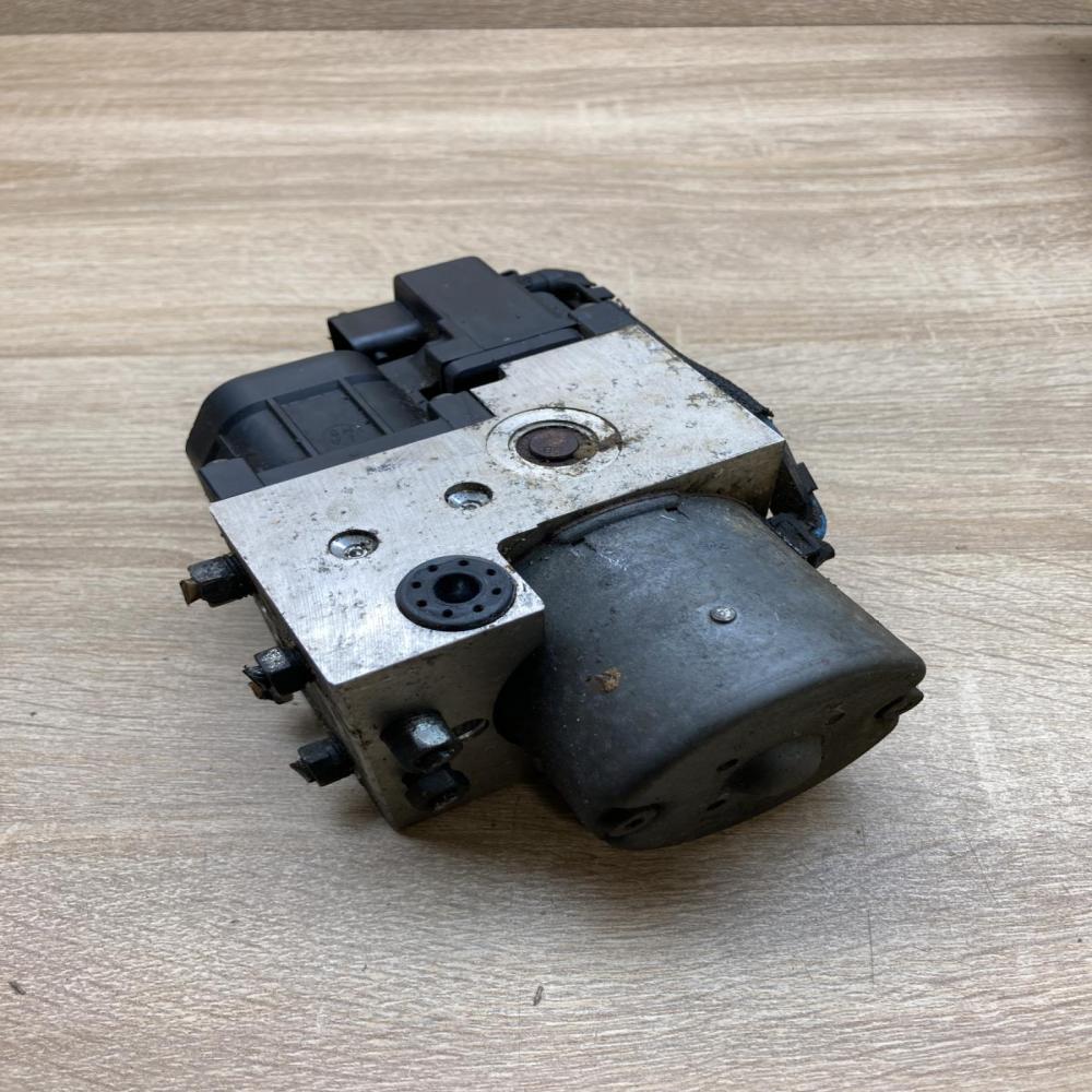 0273004362 90581417  ABS Pump Opel Zafira A