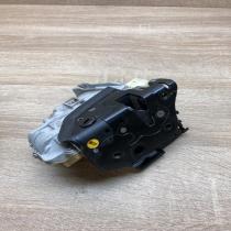 3C4839015A   Rear door lock Volkswagen PASSAT B6