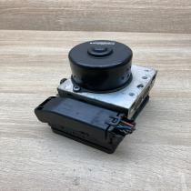 100925 01103 2M51 2M110 EB  ABS Pump Ford Focus