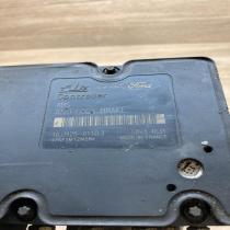 100925 01103 2M51 2M110 EB  ABS Pump Ford Focus