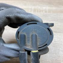 09128022   Vacuum valve Opel Vectra C