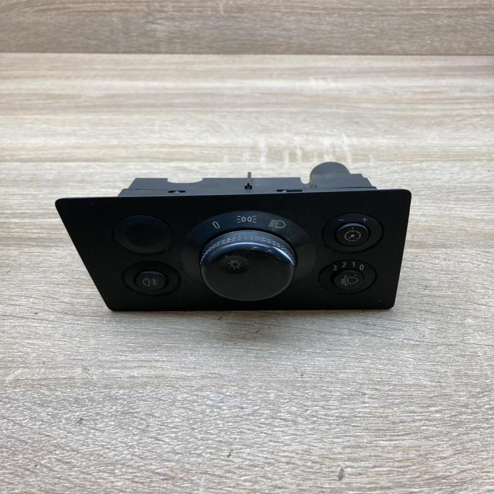 13205863   Light switch Opel Zafira B