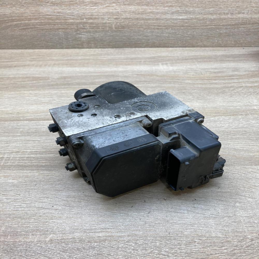 0273004648 24463360  ABS Pump Opel Astra G