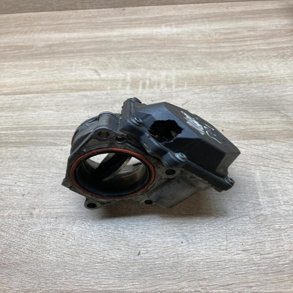 059145950A   Throttle body valve Volkswagen Touareg I