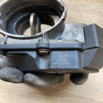 059145950A   Throttle body valve Volkswagen Touareg I