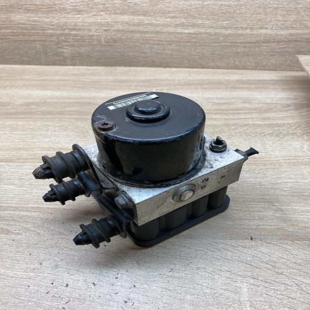 1K0614517AC   ABS Pump Volkswagen Golf V