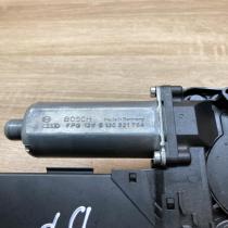 8E1959802G 5WK49200CBF  Front door window regulator motor Audi A4 S4 B7 8E 8H