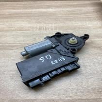 8E0959802A 5WK47011EBF  Rear door window regulator motor Audi A4 S4 B6 8E 8H