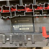 3C0937049D   Comfort/convenience module Volkswagen PASSAT B6