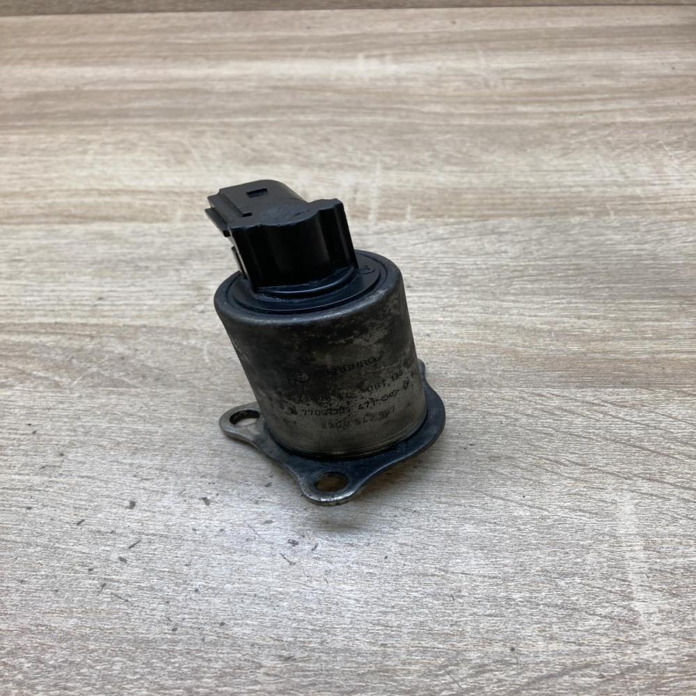 77007107471 8200542997  EGR valve Renault Laguna II