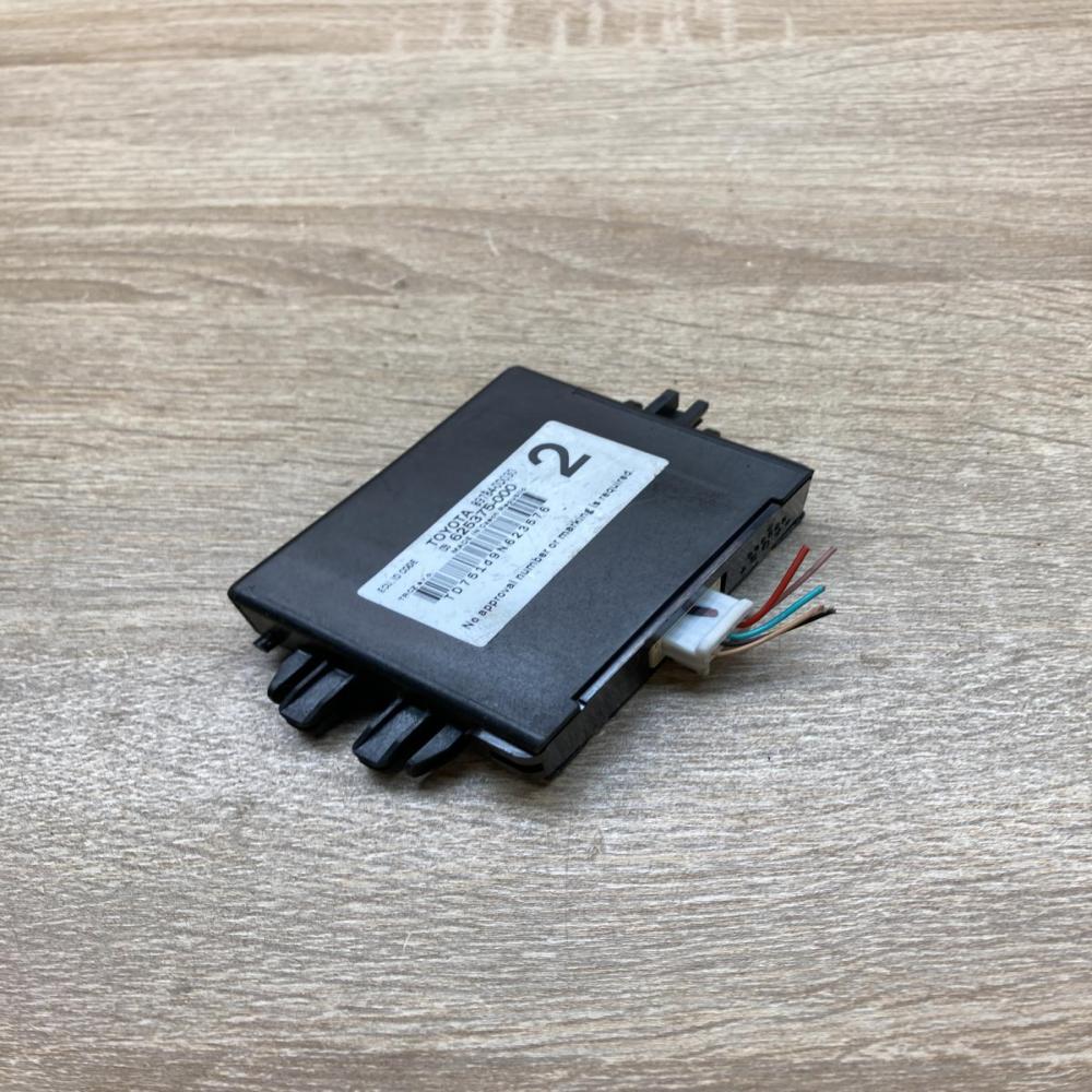 89784 0D030 625375 000  Immobilizer control unit/module Toyota Yaris