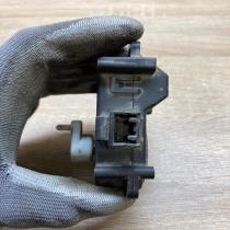 063700 8320   Air flap motor/actuator Toyota RAV 4 (XA20)