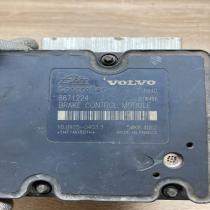8671224 P08671223  ABS Pump Volvo XC90