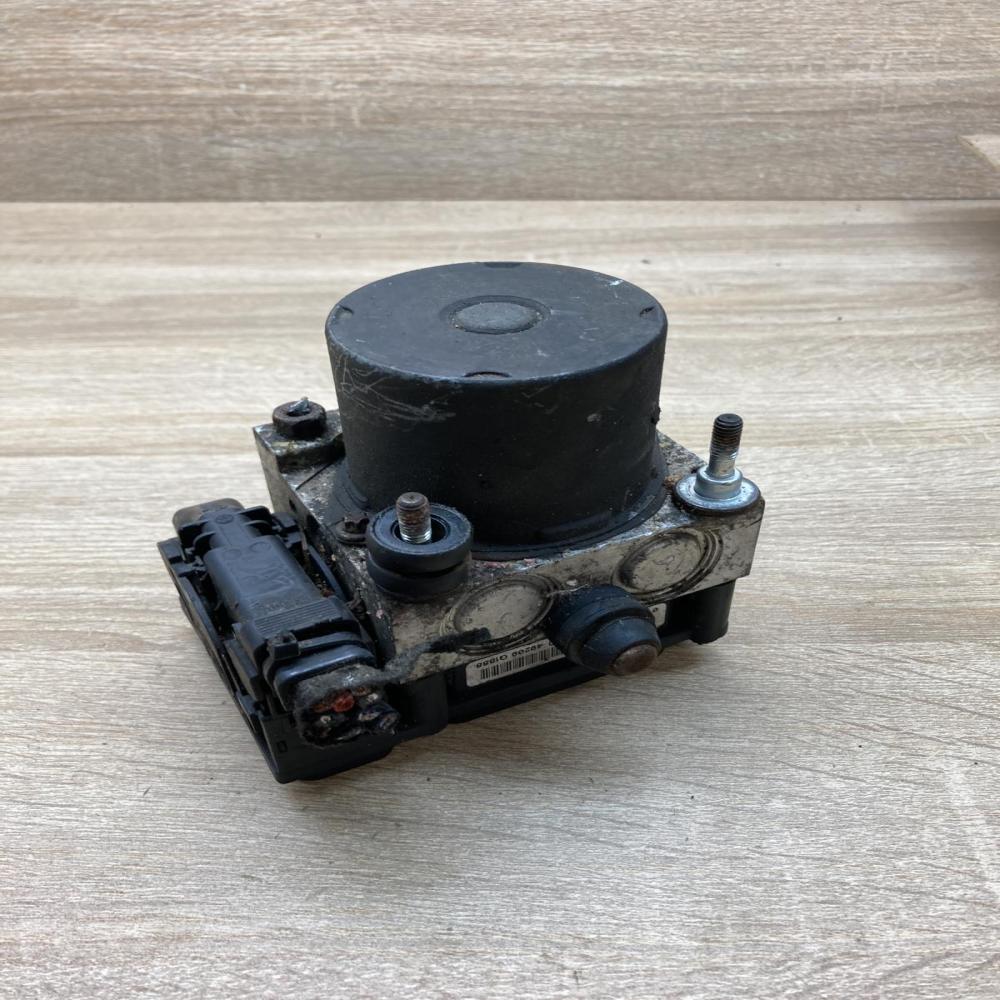 0265231583 0265800443 13182319 ABS Pump Opel Corsa C