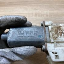 A2518200842 997081 0130822272 Front door window regulator motor Mercedes-Benz R