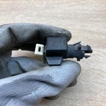 09152245   Outside/exterior temperature sensor Opel Zafira A