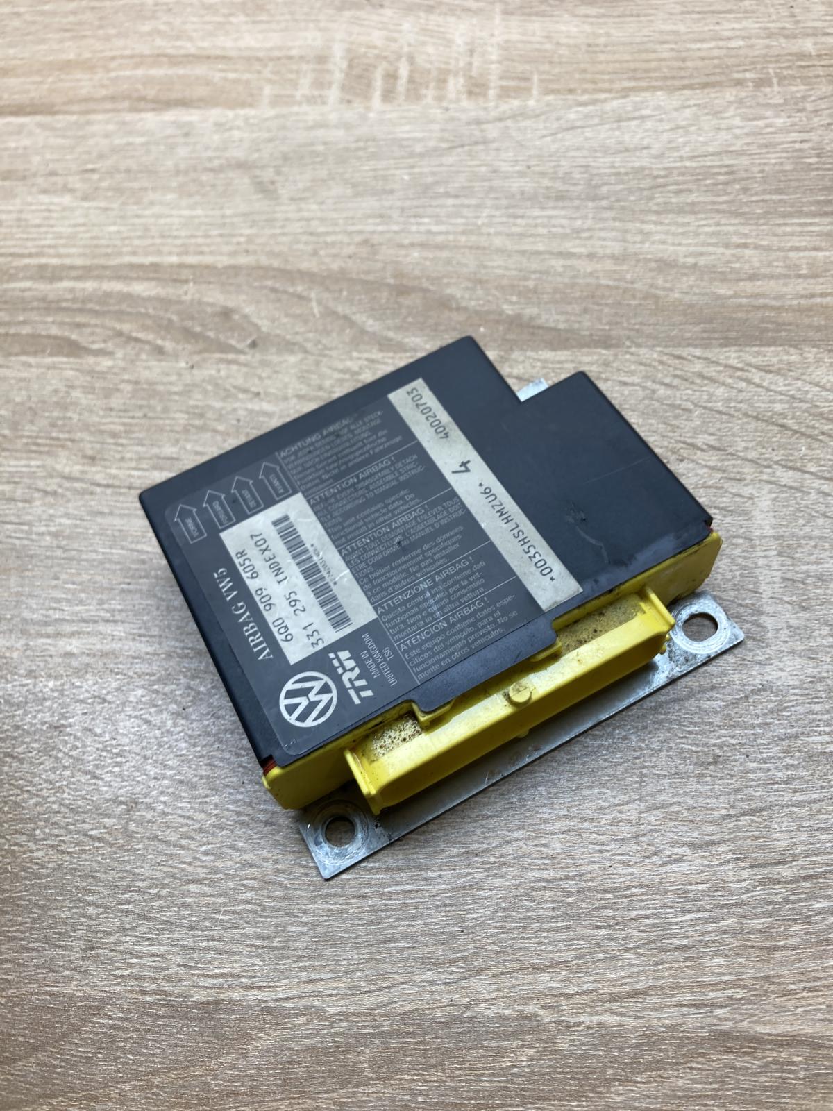 6Q0909605R 331295  Airbag control unit/module Seat Ibiza III (6L)