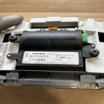 30728645 30710071  Speedometer (instrument cluster) Volvo V50