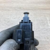 09132299   Brake pedal sensor switch Opel Astra G