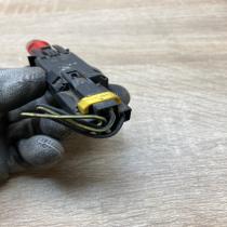 90460325   Brake pedal sensor switch Opel Meriva A
