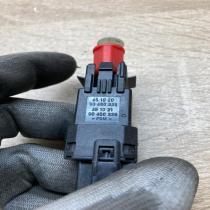 90460325   Brake pedal sensor switch Opel Meriva A