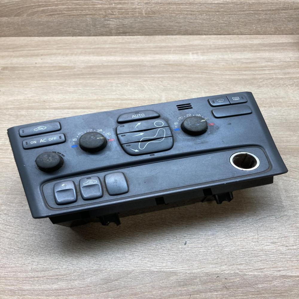 9496811   Climate control unit Volvo S80