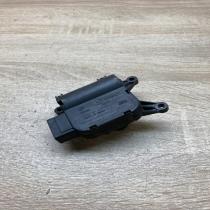 0132801320 52405223  Air flap motor/actuator Volkswagen Touareg I