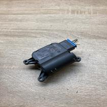 8E1820511C 0132801302  Air flap motor/actuator Audi A4 S4 B6 8E 8H