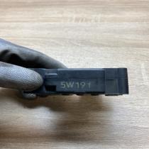 5W19F   Air flap motor/actuator Nissan Primera