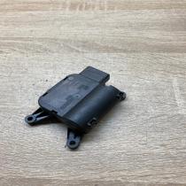3C0907511Q 0132801362  Air flap motor/actuator Volkswagen PASSAT B7