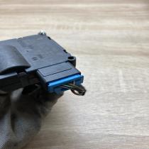 4F0820511A 0132801359  Air flap motor/actuator Audi A6 S6 C6 4F