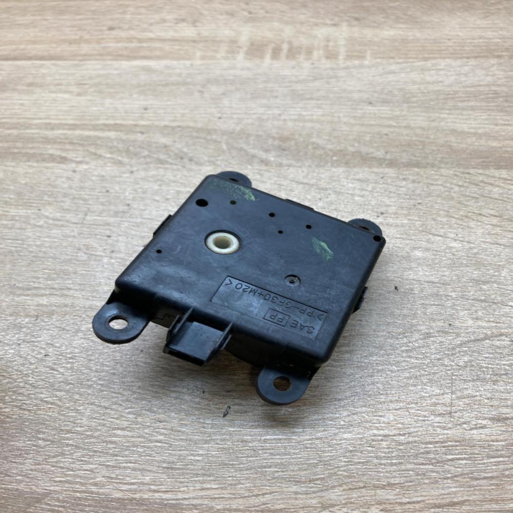 Nissan air flap   Air flap motor/actuator Nissan Almera N16