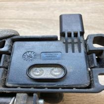 8200008430   Front door exterior handle/bracket Renault Laguna II