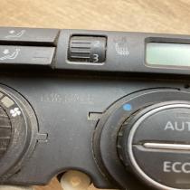 746775 12 74677512  Climate control unit Volkswagen PASSAT B6