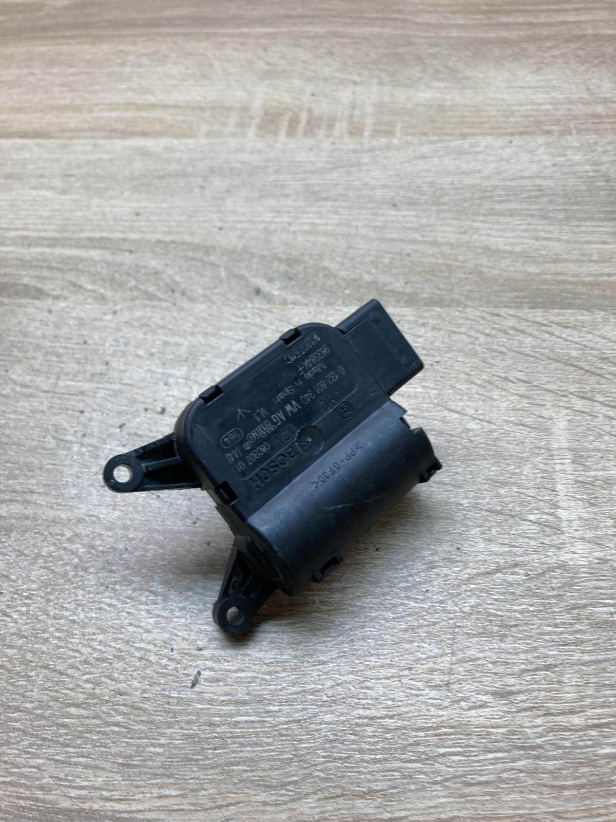 1K1907511C 0132801340  Air flap motor/actuator Volkswagen PASSAT B6