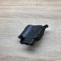 1K1907511G 0132801338  Air flap motor/actuator Volkswagen Golf VI