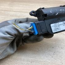 1K2907511E 0132801344  Air flap motor/actuator Volkswagen Golf V
