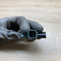 K5T46593   Vacuum valve Mazda 6