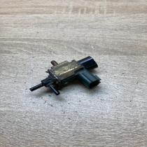 K5T46593   Vacuum valve Mazda 6