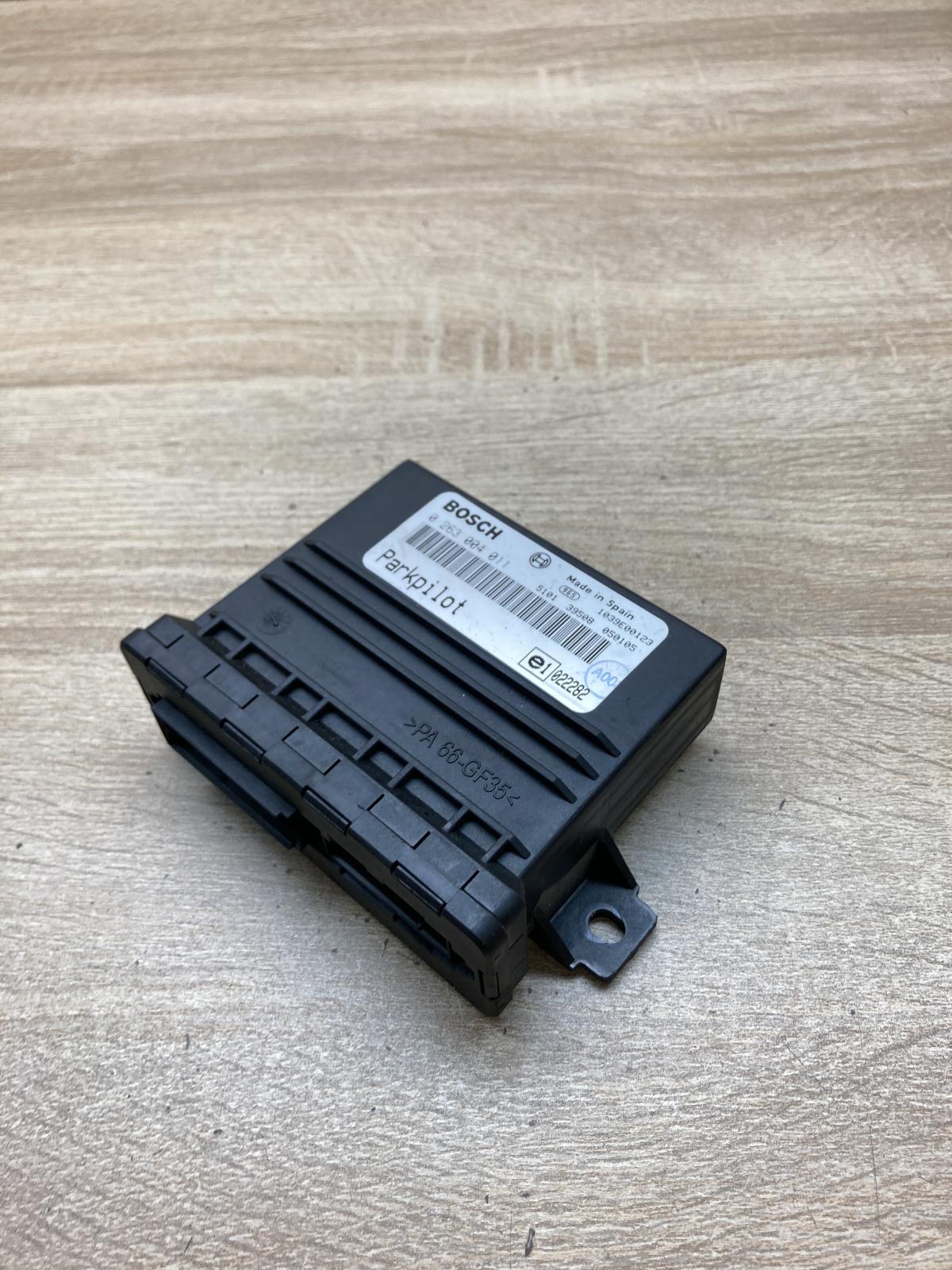 0263004011   Parking PDC control unit/module Chrysler Voyager