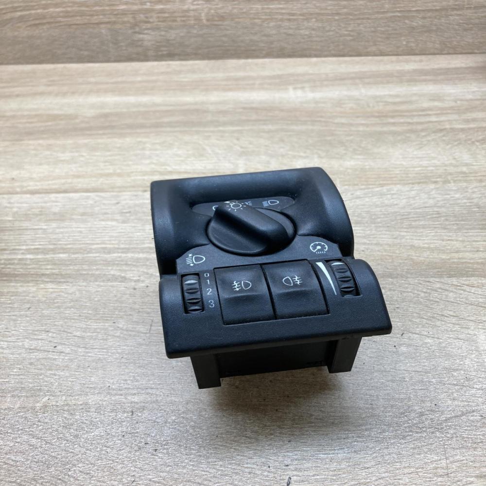 90504968 90569814  Light switch Opel Vectra B