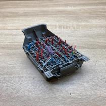 9162439   Fuse module Volvo V70