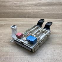 82730 05170 C 8273005170C  Fuse module Toyota Avensis T270