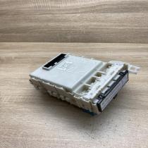 82730 05170 C 8273005170C  Fuse module Toyota Avensis T270