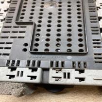 0004469 9401802 9162438 Fuse module Volvo S60