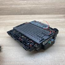 9452773   Fuse module Volvo S70  V70  V70 XC