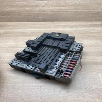 9452773   Fuse module Volvo S70  V70  V70 XC