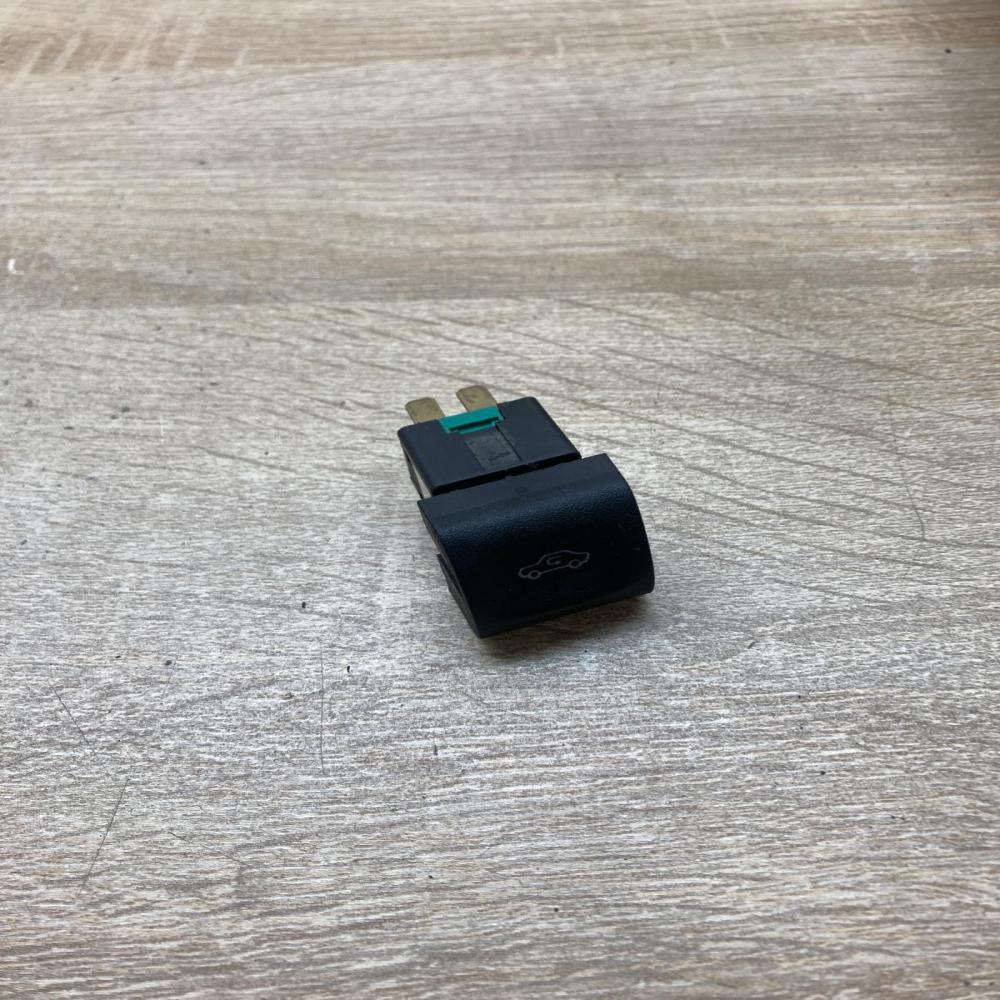 90508567 590209  Interior fan control switch Opel Vectra B