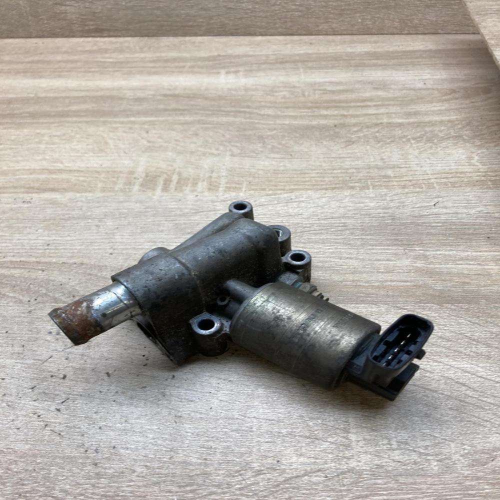 72241401 90570478  EGR valve Opel Corsa B